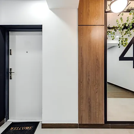 Central - Klimt Art Apartment *